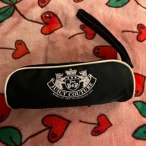 Juicy Couture Love G&P Black and Pink Umbrella ☂️ *price is firm* y2k style